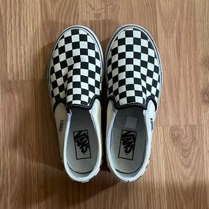Vans - Women’s Checkered Slip On